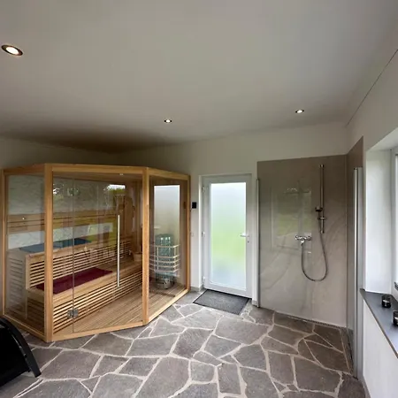 Ruhige Direkt Am Nord-ostsee-kanal Breiholz