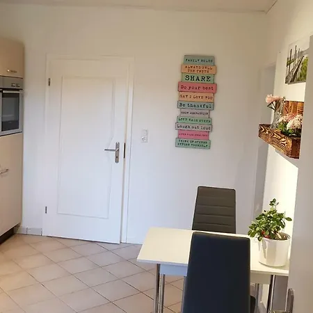 Ruhige Direkt Am Nord-ostsee-kanal Apartment